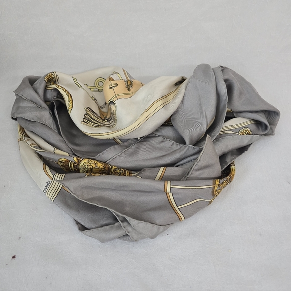 HERMES Springs Philippe Ledoux Square Silk Scarf (Carre 90) - Picture 6 of 6